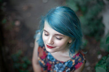 5 Best Blue Hair Dye 2021 [Buying Guide] That You Should Try!!