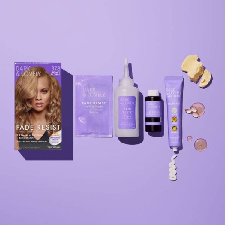 Dark and Lovely Fade Resistant Rich Conditioning Hair Color