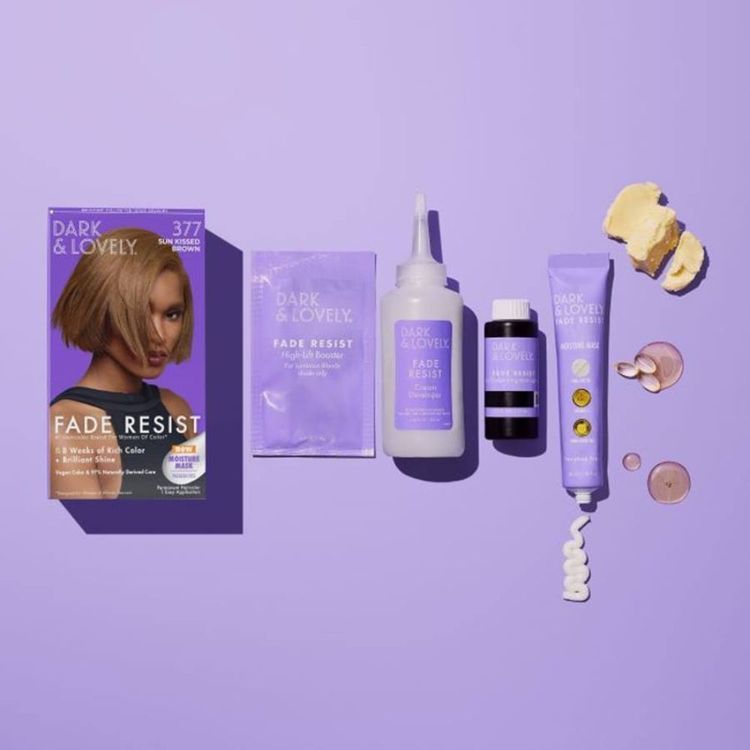 Dark and Lovely Fade Resistant Rich Conditioning Hair Color